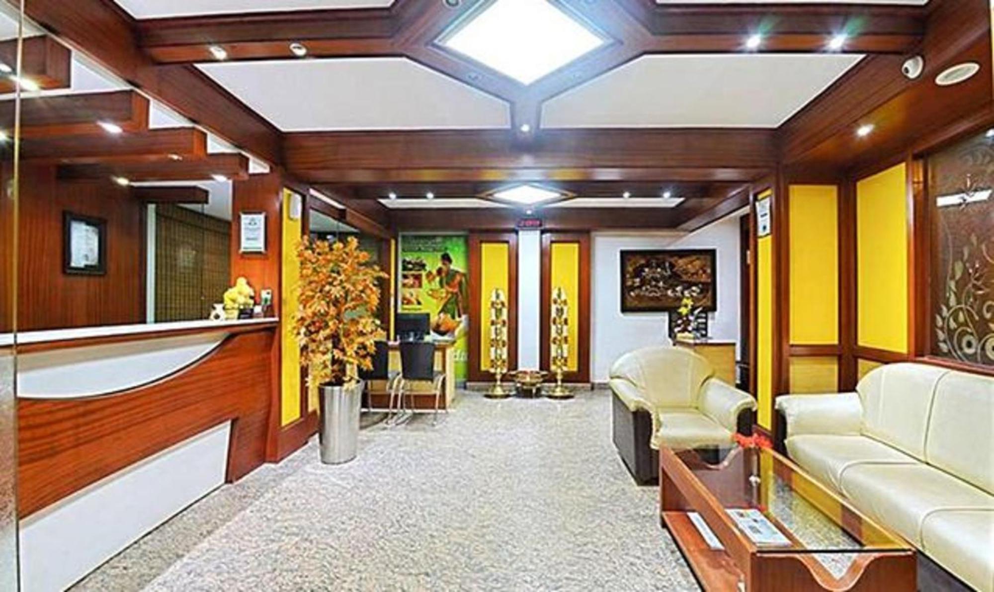 Ponmariresidency Otel Ooty Dış mekan fotoğraf