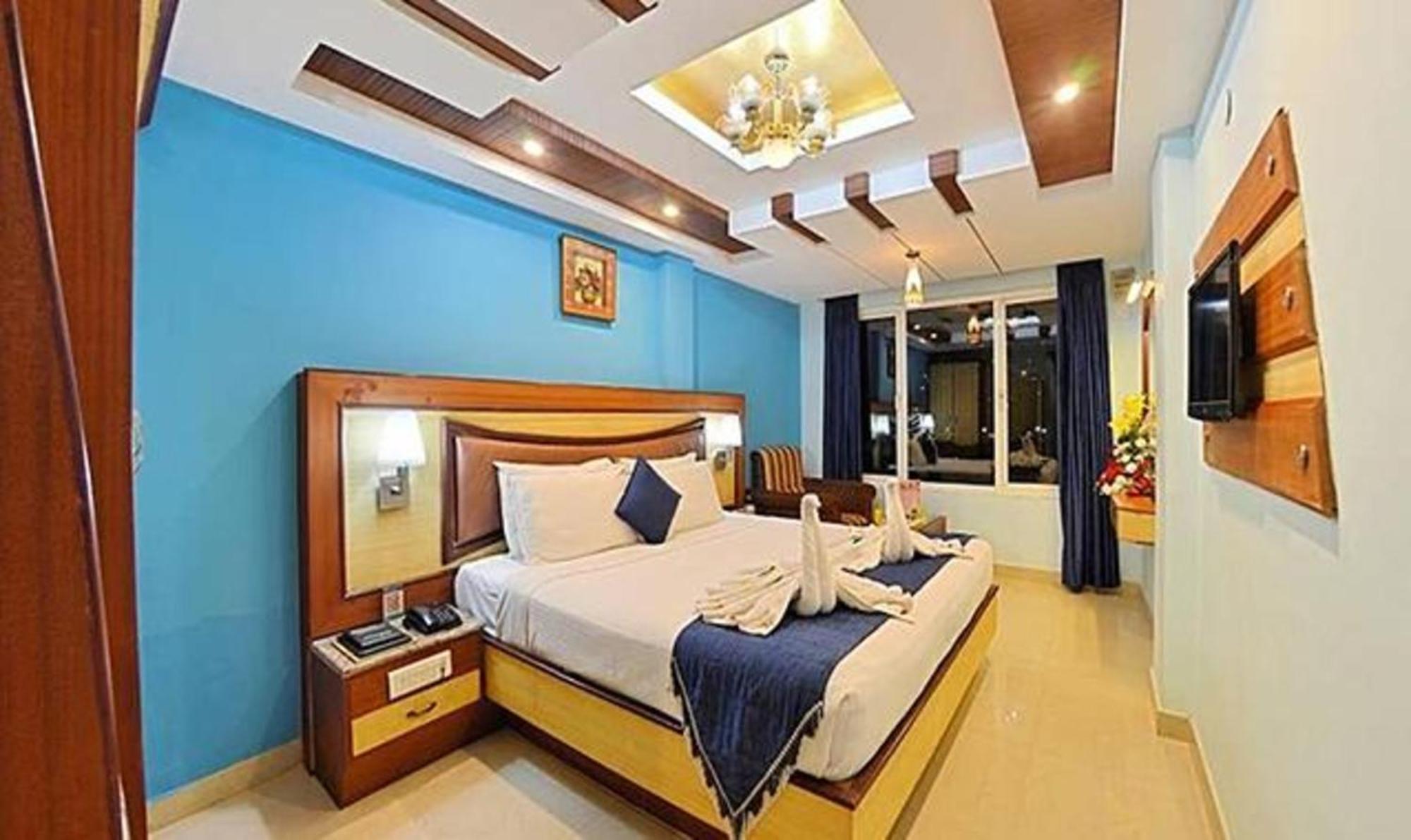 Ponmariresidency Otel Ooty Dış mekan fotoğraf