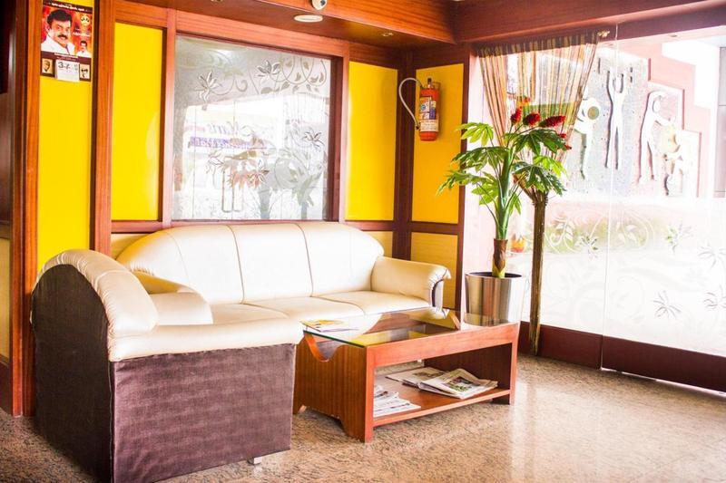 Ponmariresidency Otel Ooty Dış mekan fotoğraf